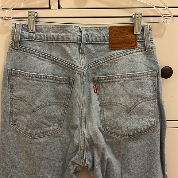 Levi’s 70s High Slim Straight Jeans - Picture 5 of 6